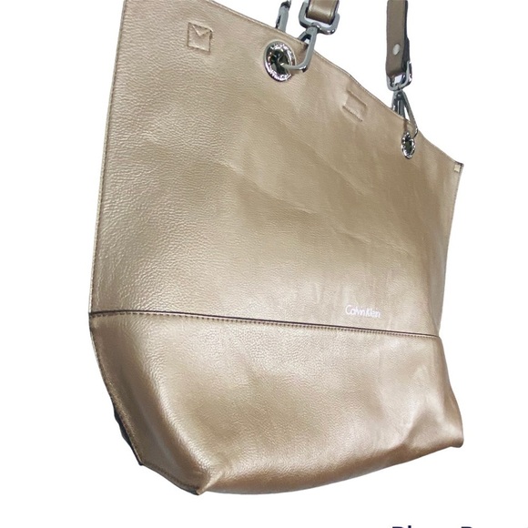 CALVIN KLEIN Sonoma Oversized Tote - Picture 4 of 7